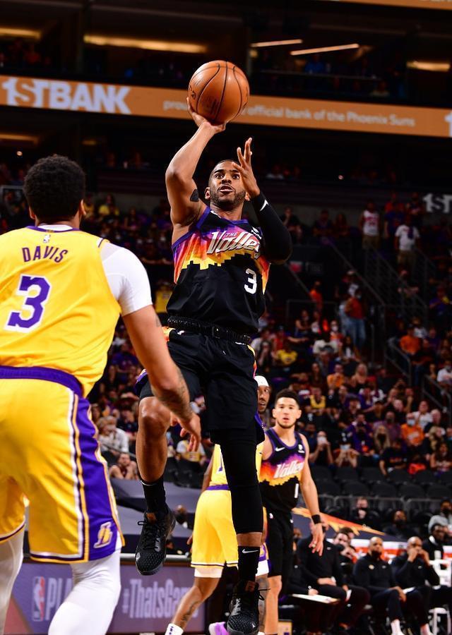 墨重彩的一 墨重彩的一